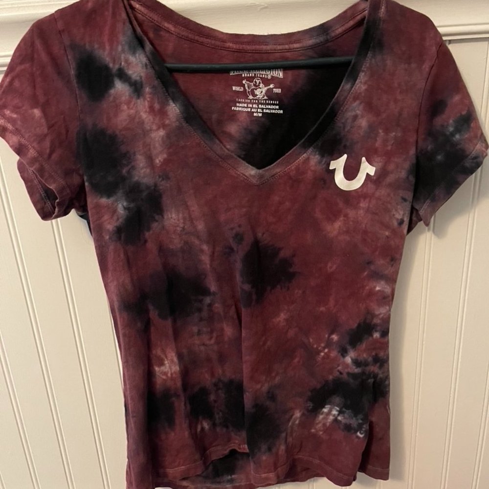 TRUE RELIGION LOGO V TEE